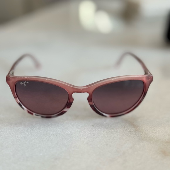 Maui Jim Accessories - Maui Jim Star Gazing rose pink  sunglasses polarized lens